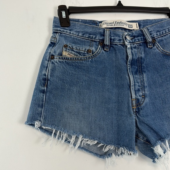 Diesel High Rise Buttonfly Denim/Jean Shorts. Frayed Hems. Size 30. - Picture 2 of 12
